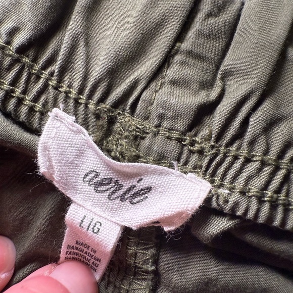 Aerie Olive Green Cargo Pants - Picture 3 of 3